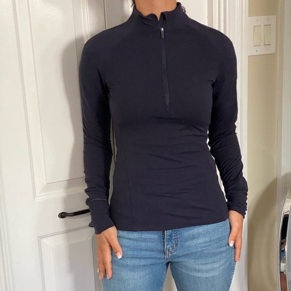 Lululemon navy blue half zip pullover - Picture 1 of 13